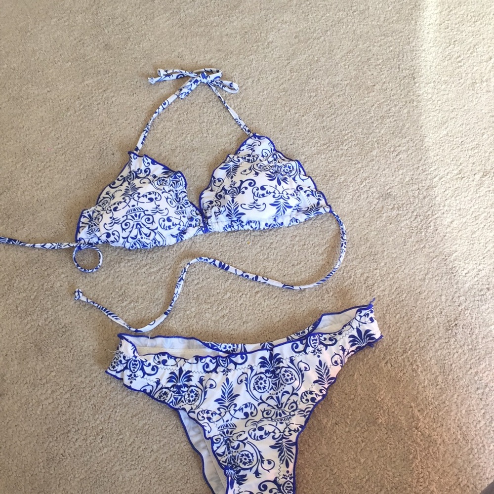 Bikini set!